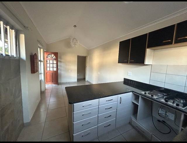 1 BEDROOM PROPERTY TO RENT IN MEER EN SEE